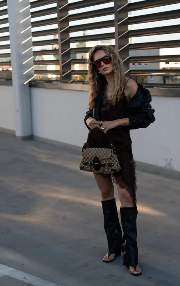 Eleganter Spitzenrock für Damen